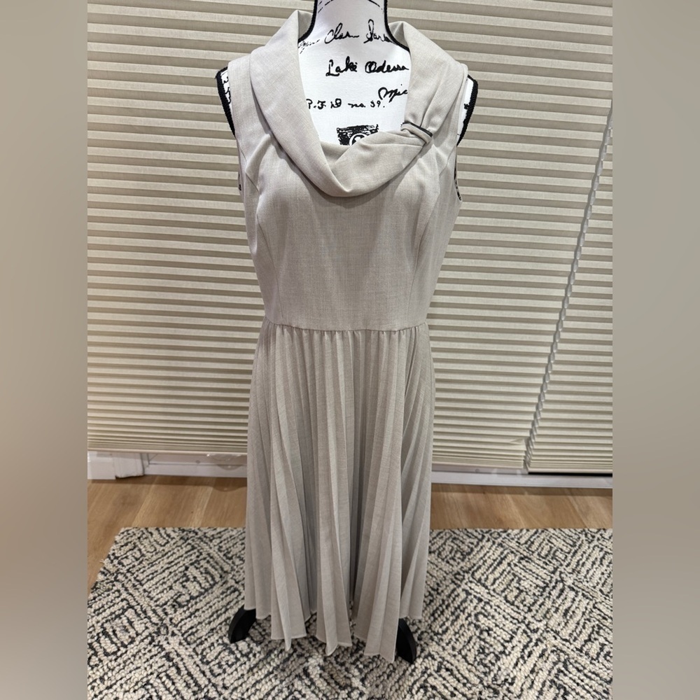 Oatmeal/Cream Sleeveless Dress